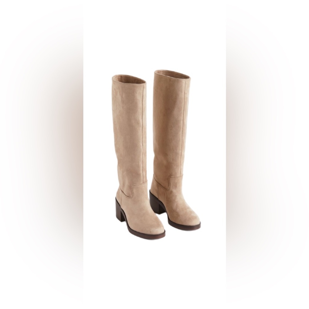 New H&M Tan Suede Boots